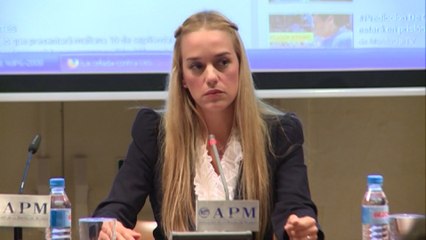 El Gobierno informa de que Lilian Tintori y su hija están en España