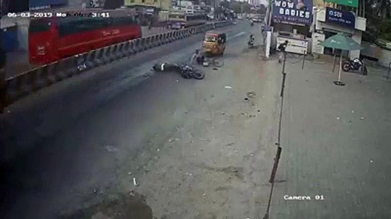 பறிபோன உயிர்! - மனதைப் பதறவைக்கும் சிசிடிவி காட்சி.