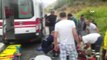 Mersin'de minibüs ile otomobil çarpıştı: 10 yaralı
