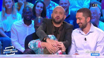 Quand Cyril Hanouna prend Kelly Vedovelli pour un buzzer