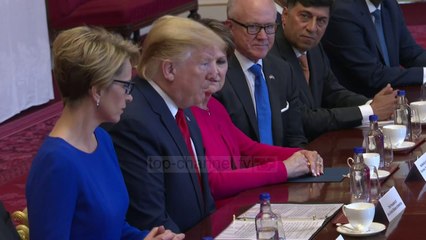 Trump takon kryeministren Theresa May  - Top Channel Albania - News - Lajme