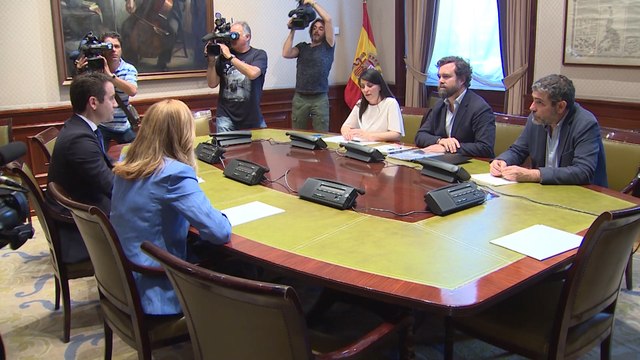 El PP defiende la vía andaluza y pide generosidad a Vox