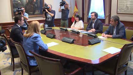 El PP defiende la vía andaluza y pide "generosidad" a Vox
