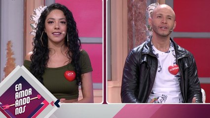 ¡Liv quiere que la conquisten CON UN BAILE SEXY y PALABRAS BONITAS! | Enamorándonos