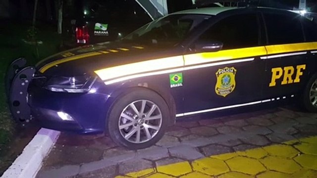 PRF flagra passageira de ônibus com quase 5 kg de maconha em Cascavel