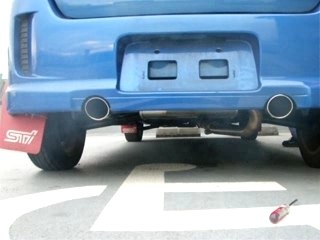 ワンオフA`PEX二本出しマフラー