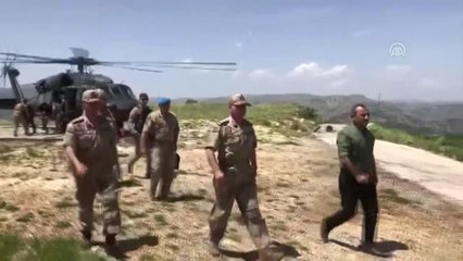 Vali Sonel'den Mehmetçik'e bayram sürprizi