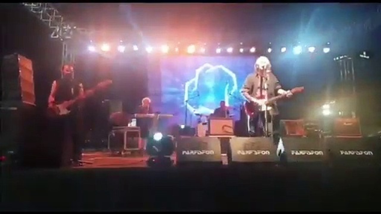 Bulutsuzluk Özlemi’nden yeni şarkı: Bugün yeni bir gün, her şey çok güzel olacak!