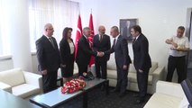MHP, Demokrat Parti, Saadet Partisi ve Anavatan Partisi heyetleri CHP'ye bayram ziyaretinde bulundu