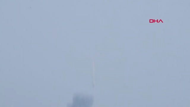 DHA DIŞ - Çin ilk kez denizden uzaya roket fırlattı