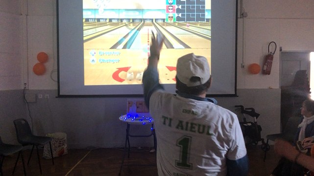 Ambiance au Trophée Wii bowling des seniors !