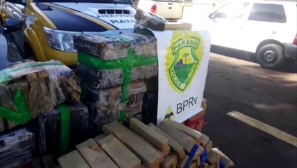 PRE apreende mais de meia tonelada de maconha, após perseguição na PR-317