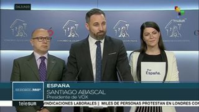 España: continúan negociaciones entre partidos tras comicios