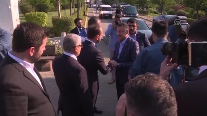 Oktay'dan Darülaceze'ye bayram ziyareti