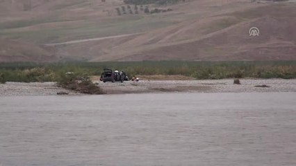 Batman Çayı'nda akıntıya kapılan genç kayboldu