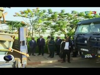ORTM  - Visite du Premier Ministre Docteur Boubou Cissé à la brigade fluviale de Bamako