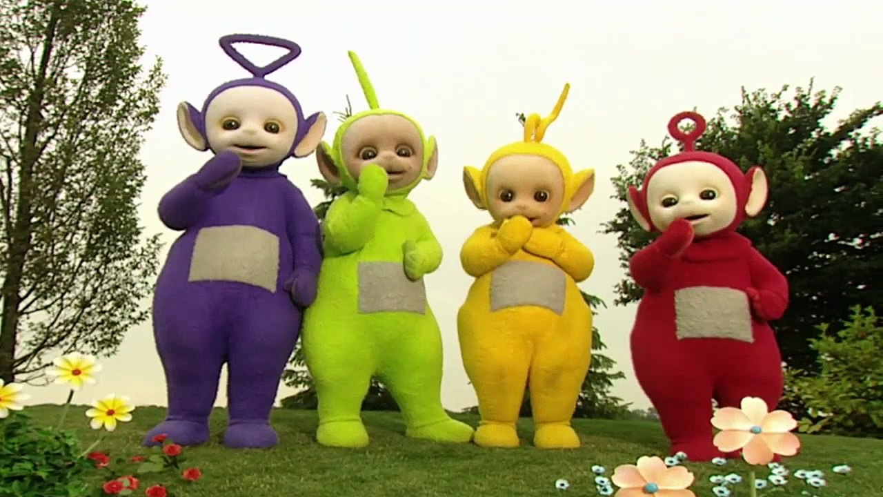 Teletubbies: Feeding the Chickens - Full Episode