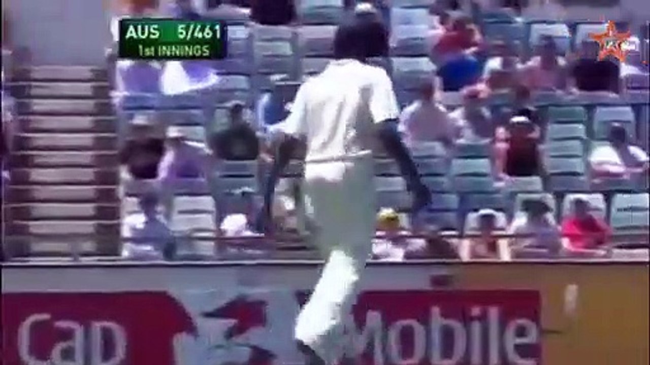 Top-10-Bad-Boys-in-Cricket-History-Of-All-Times-or-Cric-Star