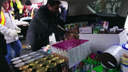 12th Annual Great Holiday Food Drive From Graves and Richard