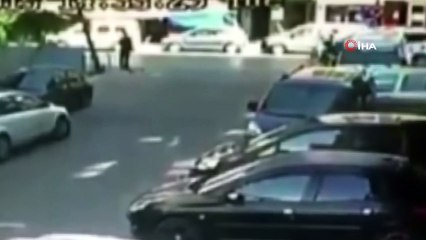 İstanbul’da “yok artık” dedirten kaza kamerada