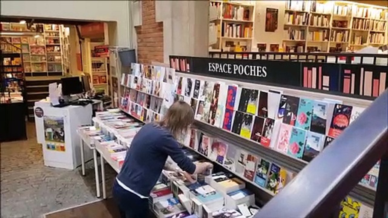 La tendance des livres de poche cet été à Nancy
