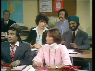 Mind Your Language - Series 1 - Episode 7 | The Cheating Game (GB - PG)