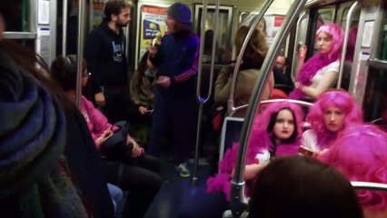 Clip CRAB issu du film Yves de Benoît Forgeard