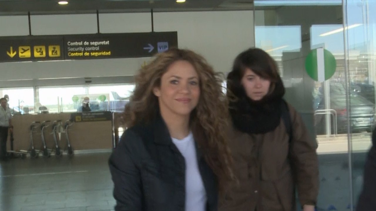 Shakira evita a los periodistas en su comparecencia en los juzgados