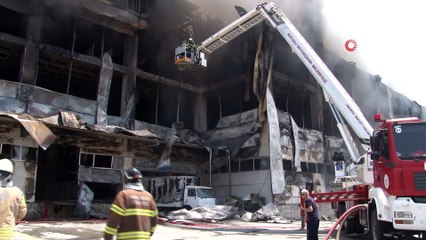 Kocaeli'deki fabrika yangını: 5 ölü