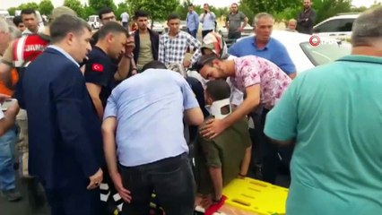 Otomobil halk otobüsüne çarptı: 1 yaralı