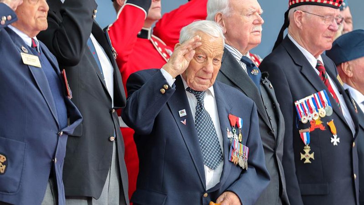 75η επέτειος από την Απόβαση της Νορμανδίας: Ημ...