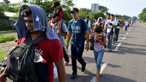 Messico ferma 420 migranti diretti negli Usa, Trump insiste sui dazi
