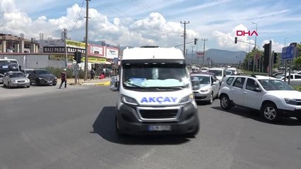 BALIKESİR EDREMİT KÖRFEZİ'NDE TATİLCİ YOĞUNLUĞU