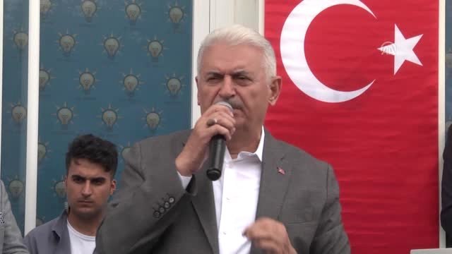 Binali Yıldırım: Kardeşliğimizi bozmak isteyenlere asla prim vermeyeceğiz