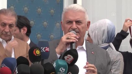 Binali Yıldırım: "Türklerin de Kürtlerin de sorunu terör örgütüdür"