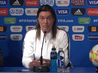 Bleues - Diacre : "Je n'ai pas de baguette magique"