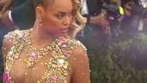 Beyonce Fans Attack Nicole Curran After ‘Flirting’ With Jay Z