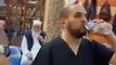 شاهد.. شرطي أمريكي يرفع الاذان داخل مسجد بمدينة نيويورك