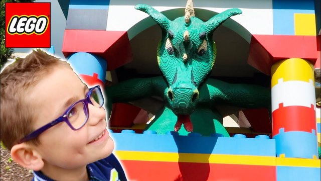 LEGOLAND HOTEL TOUR !!! Visite Complète, Room Tour, Air de Jeux, Legos Géants...