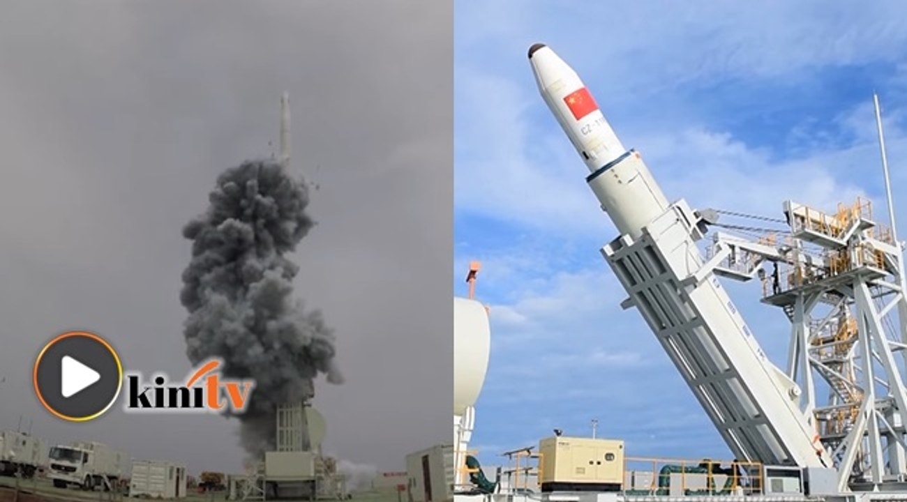 China lancar roket Long March -11