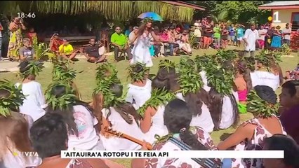 TH : Les ados de Moorea offrent un spectacle à la population de Maiao