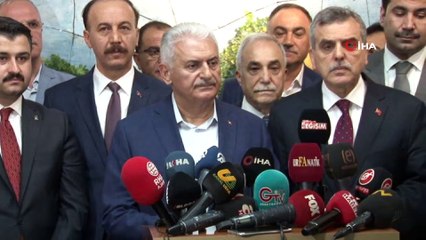 Binali Yıldırım Şanlıurfa Belediyesi'ni ziyaret etti