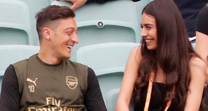 Mesut Özil'den 16 bin kişiye düğün yemeği