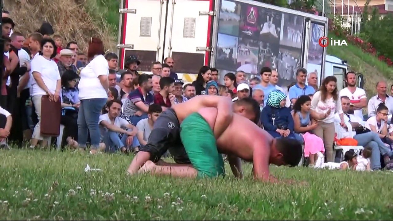Tekirdağ’da yağlı güreş heyecanı yaşandı