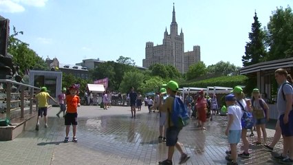 모스크바 기온, 20년 만에 최고치...경보 발령 / YTN