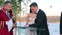 Cumhurbaşkanı Erdoğan, futbolcu Mesut Özil'in nikah şahidi oldu
