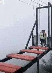 Quand la vie ne tient littéralement qu’à un fil !