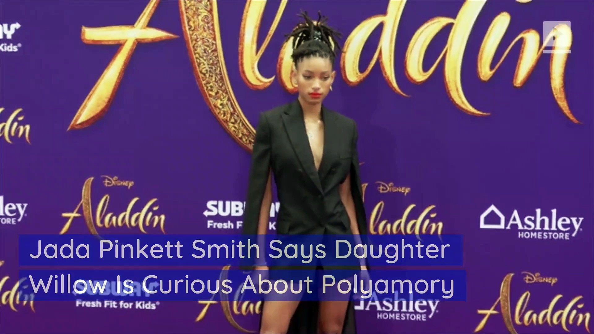 ⁣Jada Pinkett Smith Says Daughter Willow Is Curious About Polyamory