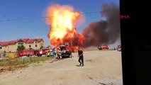 DHA DIŞ ? Kazakistan'da yakıt tankı patladı, itfaiye görevlileri canını zor kurtardı