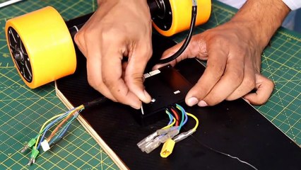 WOW! How To Make A Electric Skateboard At Home